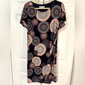 Beautiful size Large Dress!